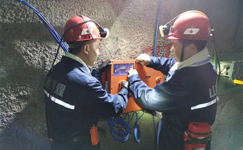 5G通信技术已经广泛应用与智慧城市、智慧路灯杆、智能工厂、智能矿山等行业，借助把欧陆BMG5100千兆5G智能网关，发挥5G网络的四大优势。