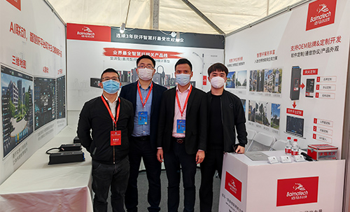 2023年第十一届扬州户外照明展览会已于3月28日圆满落幕，欧陆在线旗舰智慧杆网关产品系列悉数亮相，V3.0版智慧杆云平台全新呈现，都吸引了众多观展客户的关注。